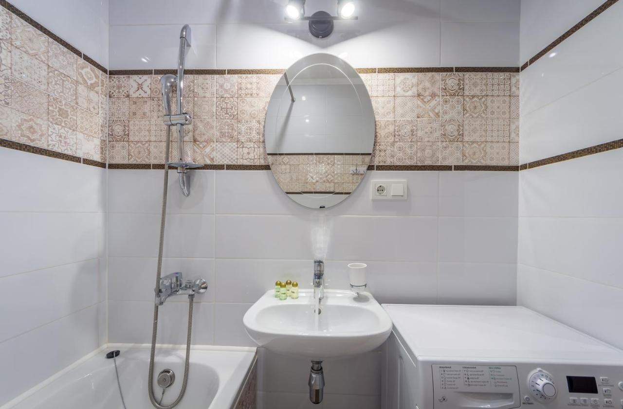 Apartments On Velyka Vasylkivska 47 Київ Екстер'єр фото